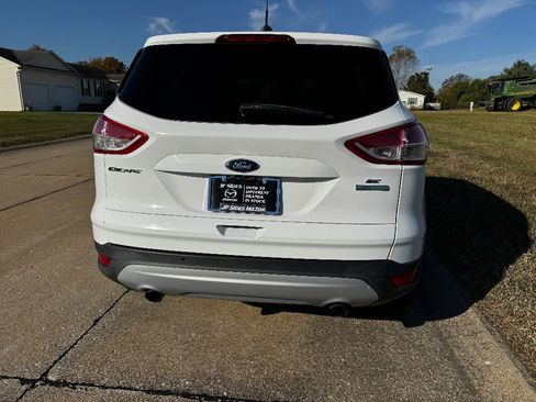 Used 2014 Ford Escape SE image 8
