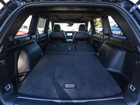 New 2025 Jeep Grand Cherokee Limited w/ Black Appearance Package image 32