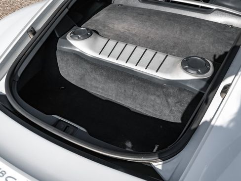 Used 2021 Porsche 718 Cayman RWD image 42