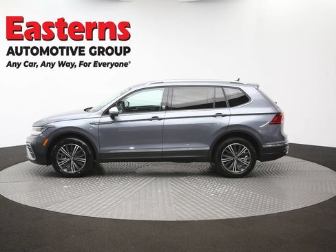Used 2024 Volkswagen Tiguan Wolfsburg Edition FWD image 57