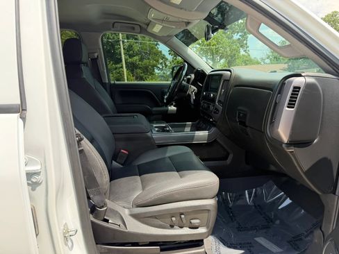 Used 2018 GMC Sierra 1500 SLT AWD/4WD image 47