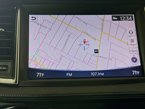 Used 2019 INFINITI QX50 Essential w/ Premium Heat Package FWD image 16