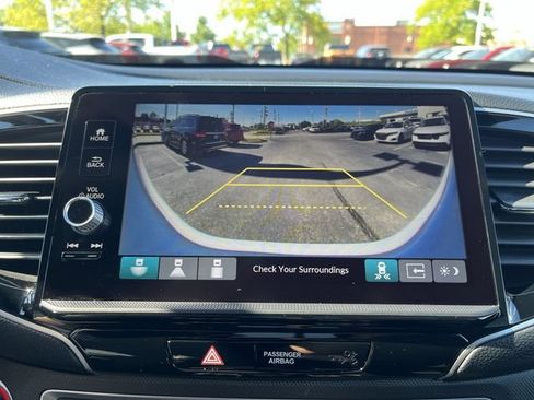 Used 2025 Honda Ridgeline TrailSport image 25
