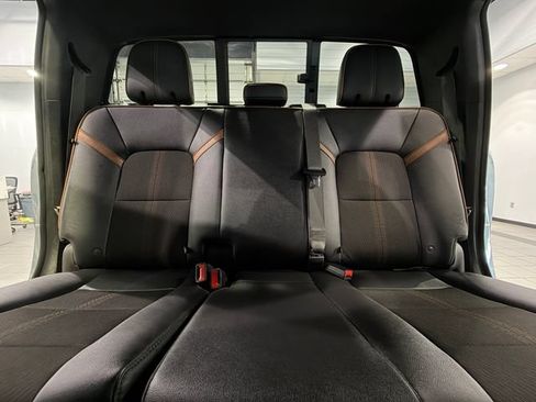 Used 2024 GMC Canyon AT4 w/ Technology Package AWD/4WD image 26