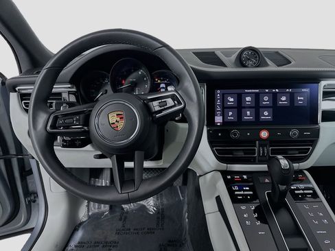 New 2025 Porsche Macan AWD/4WD image 25