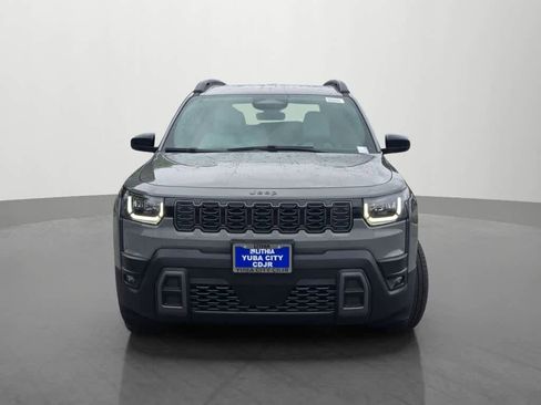 New 2026 Jeep Cherokee Laredo image 2