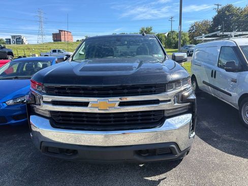 Used 2022 Chevrolet Silverado 1500 LT AWD/4WD image 12