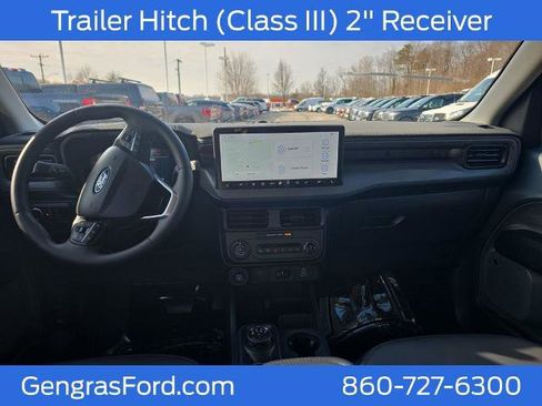 Certified 2025 Ford Maverick Lariat w/ Black Appearance Package image 18