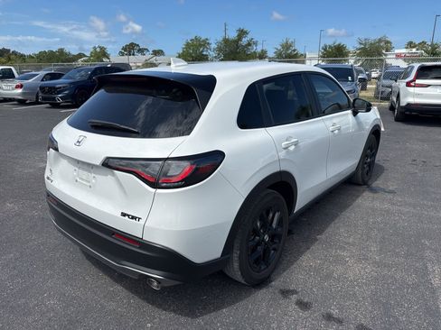 Certified 2024 Honda HR-V Sport image 7