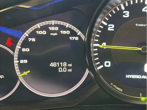 Used 2021 Porsche Cayenne E-Hybrid AWD/4WD image 38