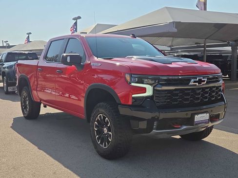 Used 2026 Chevrolet Silverado 1500 ZR2 AWD/4WD image 2