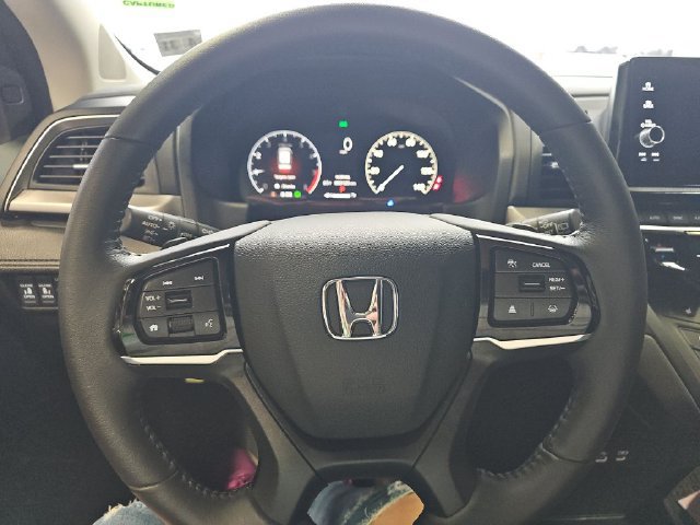 Used 2026 Honda Odyssey EX-L image 12