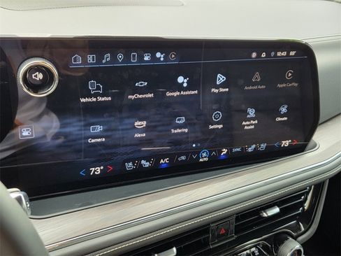 Used 2025 Chevrolet Suburban Premier image 29