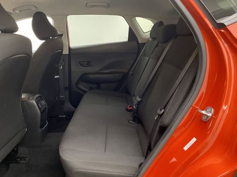 Used 2024 Hyundai Kona SEL image 17