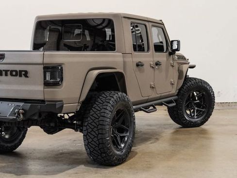 Used 2025 Jeep Gladiator Rubicon w/ Safety Group image 39