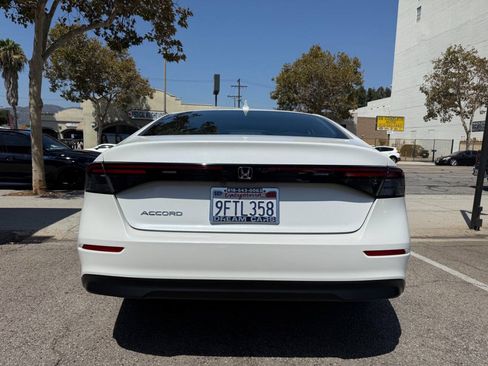 Used 2023 Honda Accord EX image 11