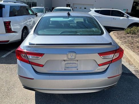 Used 2021 Honda Accord Sport image 3