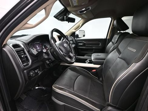Used 2022 RAM 3500 Laramie AWD/4WD image 24