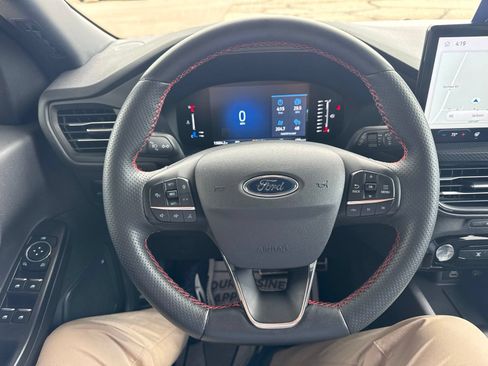 Certified 2024 Ford Escape ST-Line w/ Tech Pack #1 AWD/4WD image 27