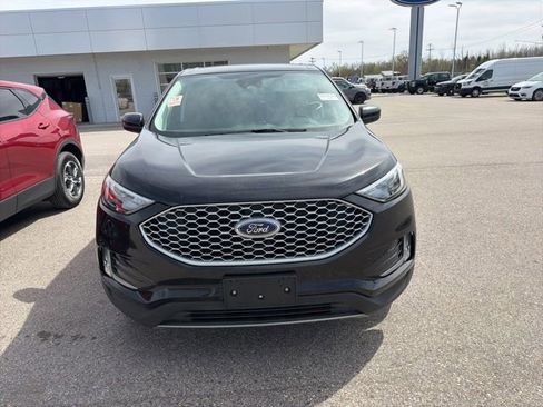 Used 2024 Ford Edge SEL w/ Convenience Package AWD/4WD image 2