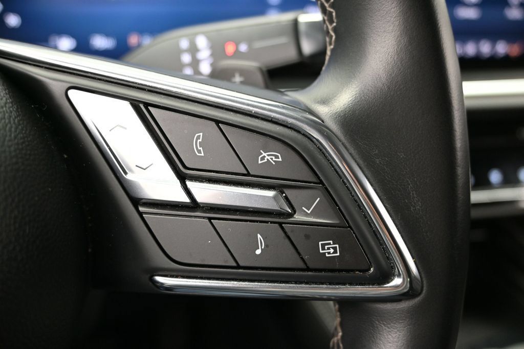 Used 2024 Buick Envision Preferred AWD/4WD image 26