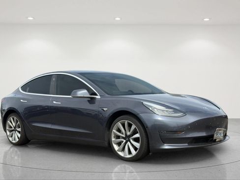 Used 2019 Tesla Model 3 Standard Range Plus RWD image 6