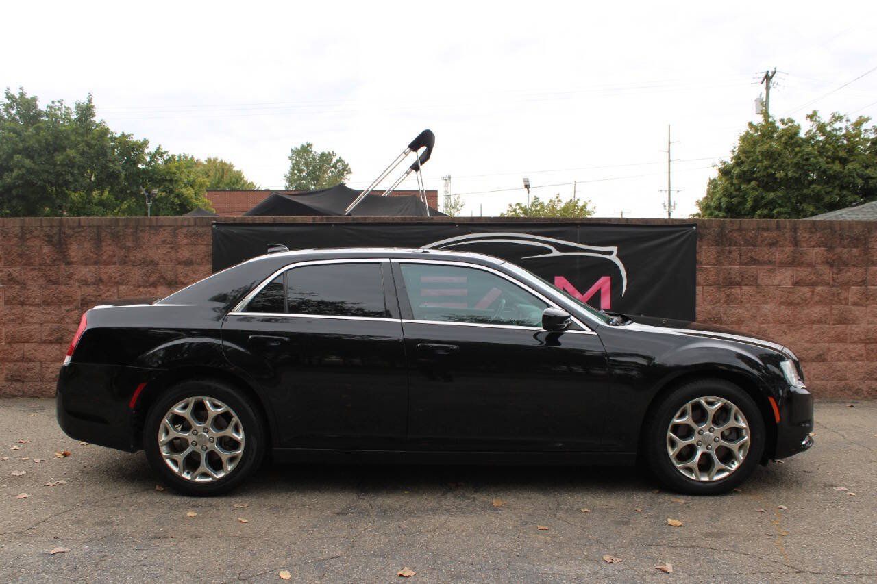 Used 2016 Chrysler 300 Limited AWD/4WD image 5