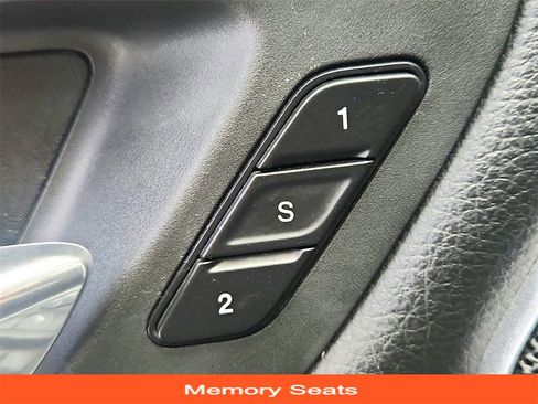 Used 2020 RAM 1500 Laramie w/ Night Edition image 35