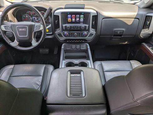 Used 2018 GMC Sierra 1500 SLT AWD/4WD image 15