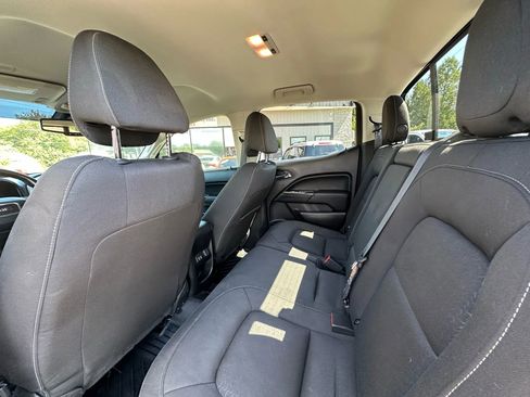 Used 2018 GMC Canyon SLE w/ SLE Convenience Package image 12