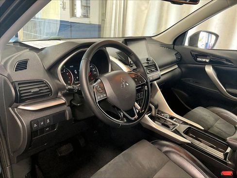 Used 2024 Mitsubishi Eclipse Cross SE AWD/4WD image 8