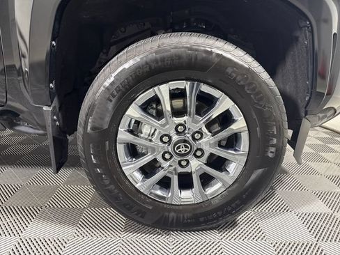 Certified 2026 Toyota Tacoma Limited AWD/4WD image 11