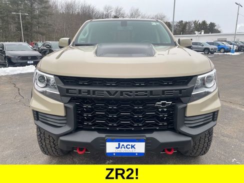 Used 2022 Chevrolet Colorado ZR2 w/ ZR2 Dusk Special Edition image 2