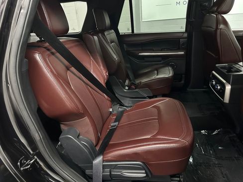 Used 2023 Ford Expedition Limited AWD/4WD image 20