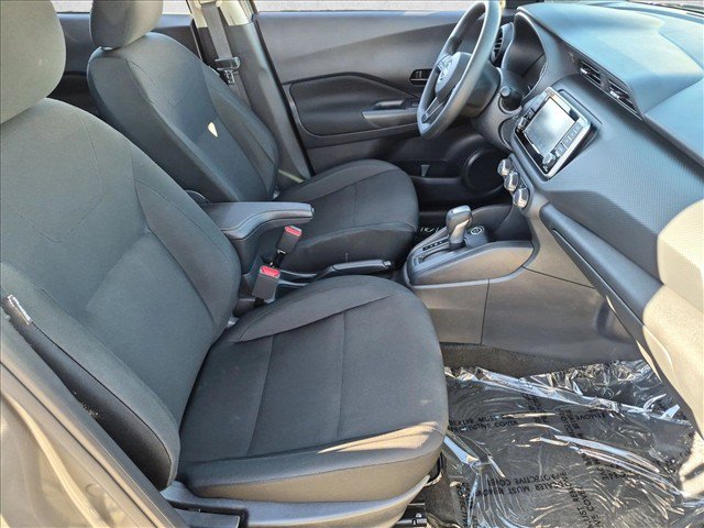 Used 2024 Nissan Kicks S FWD image 20