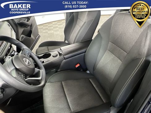 Used 2024 Nissan Rogue SV image 19