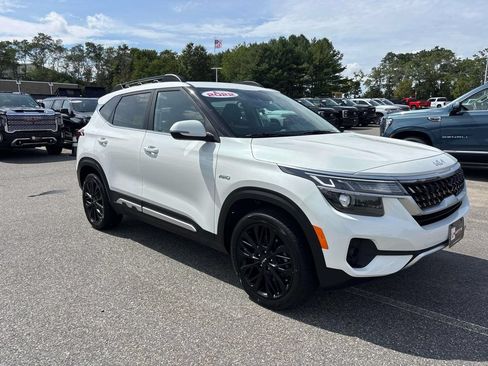 Used 2022 Kia Seltos Nightfall Edition AWD/4WD image 1