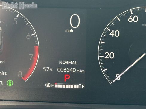 Certified 2025 Honda Pilot Touring image 19