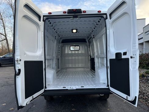 New 2026 RAM ProMaster 2500 FWD image 10