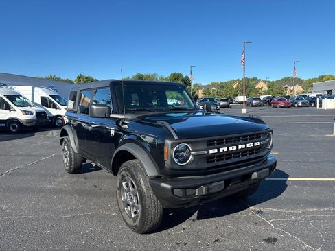 Used 2025 Ford Bronco Big Bend AWD/4WD image 3