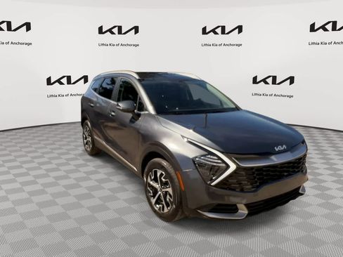 Used 2025 Kia Sportage EX AWD/4WD image 4