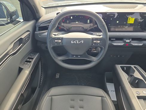New 2026 Kia EV9 Wind AWD/4WD image 14