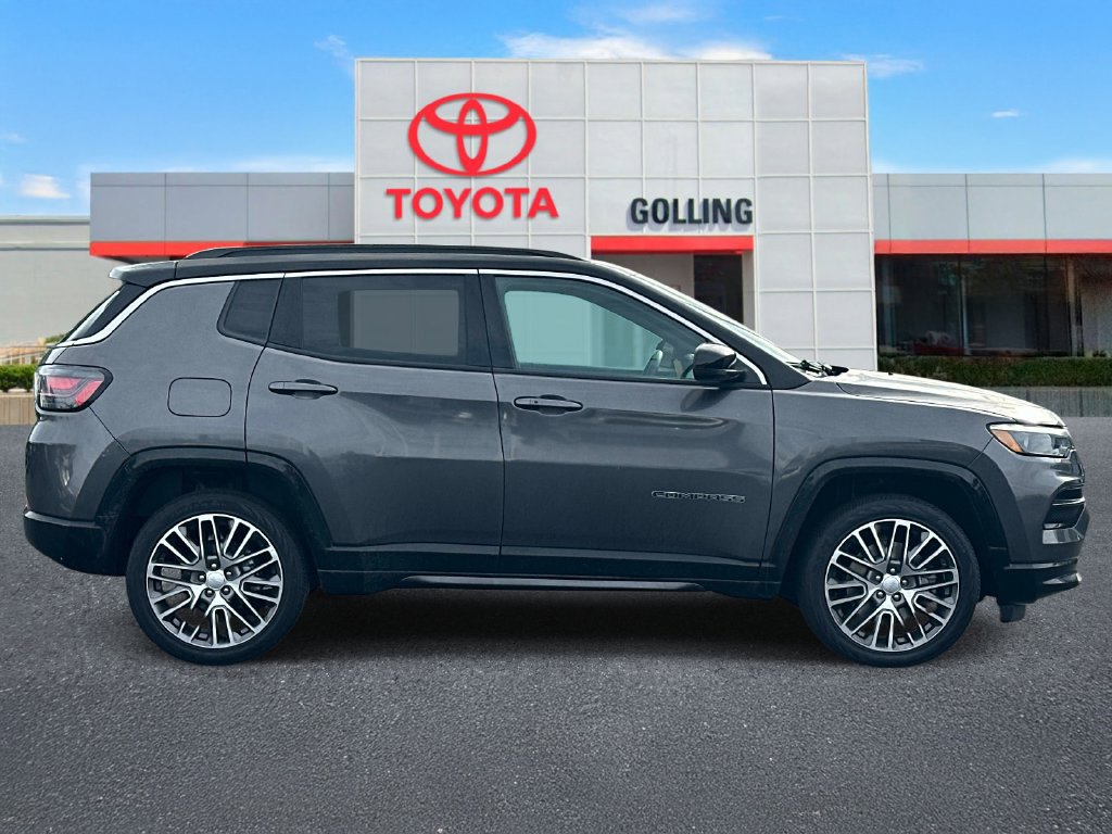 Used 2024 Jeep Compass Limited w/ Elite Group AWD/4WD image 6