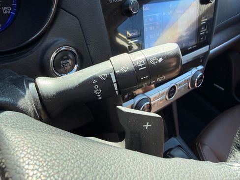 Used 2017 Subaru Outback 3.6R Touring w/ Popular Package #5A image 14