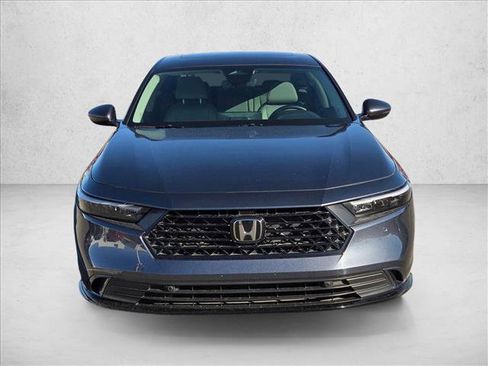 Used 2025 Honda Accord EX-L image 2