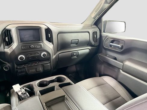 Used 2024 GMC Sierra 1500 Pro w/ Graphite Edition AWD/4WD image 32