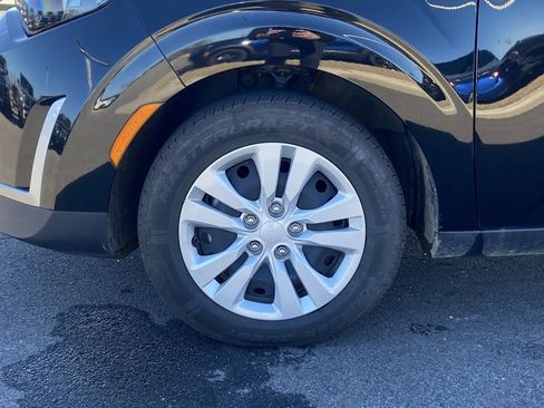 Certified 2023 Kia Soul LX image 30