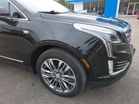 Used 2017 Cadillac XT5 Premium Luxury image 12