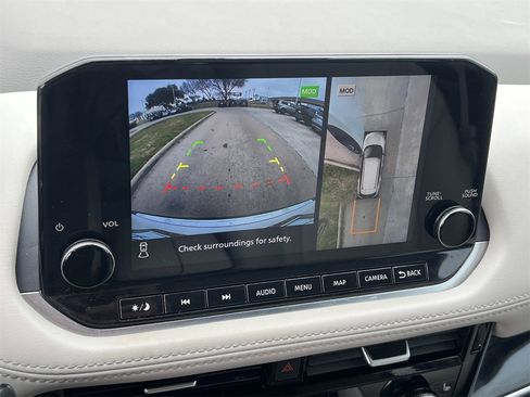 Certified 2023 Nissan Rogue SL w/ SL Premium Package image 16