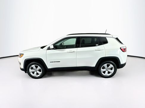 Used 2019 Jeep Compass Latitude w/ Popular Equipment Group AWD/4WD image 4
